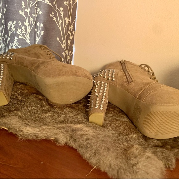 Studded Beige Lace-Up Ankle Boots - Picture 4 of 4